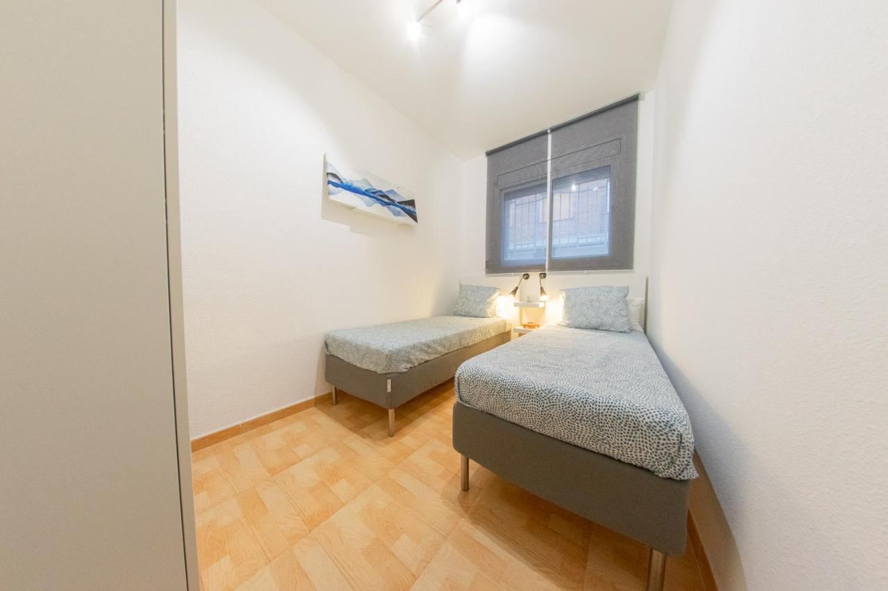 Ahllenrock Como Un Hotel, Pero Solo Para Ti Cornella de Llobregat Bagian luar foto