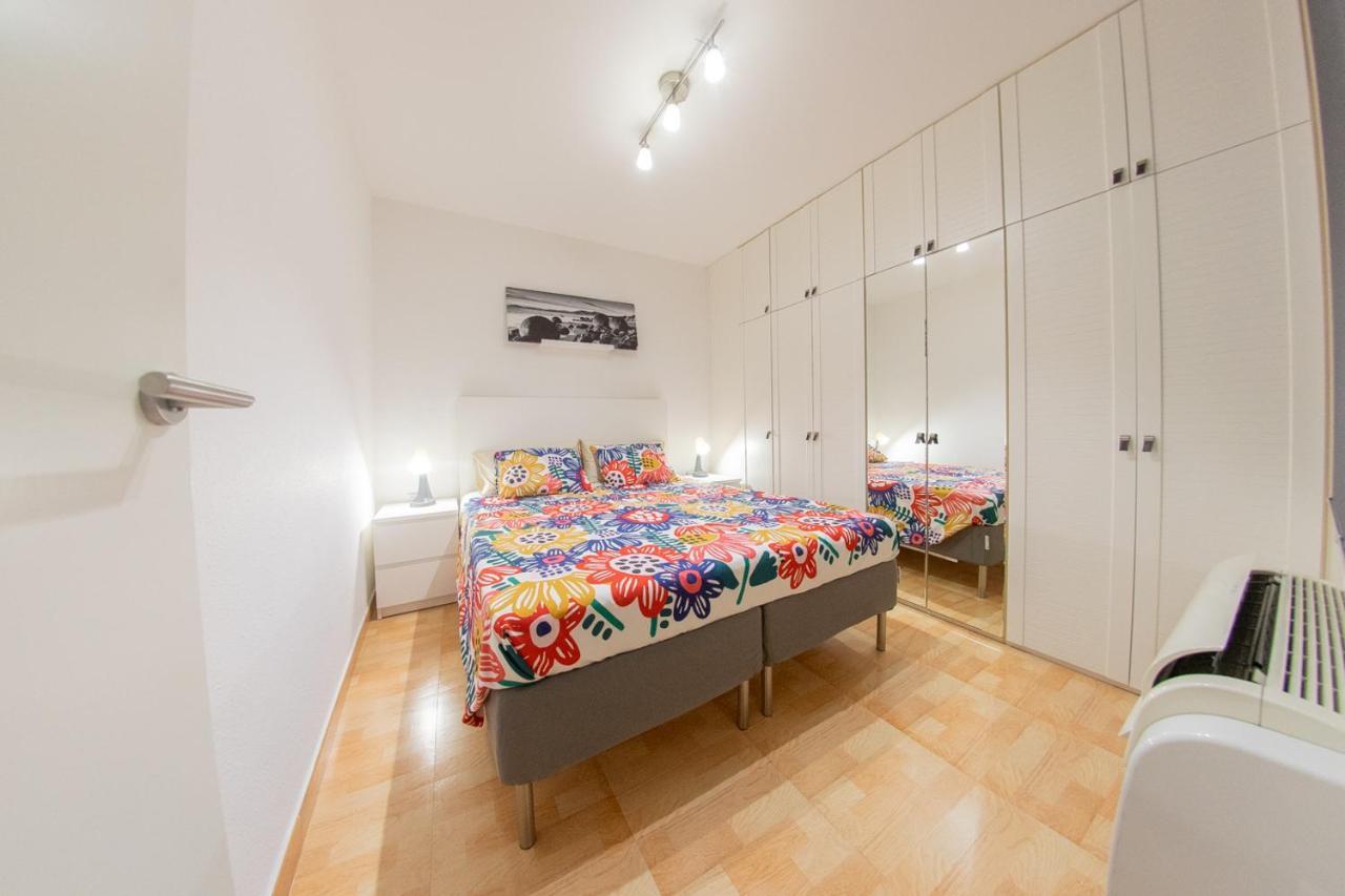 Ahllenrock Como Un Hotel, Pero Solo Para Ti Cornella de Llobregat Bagian luar foto