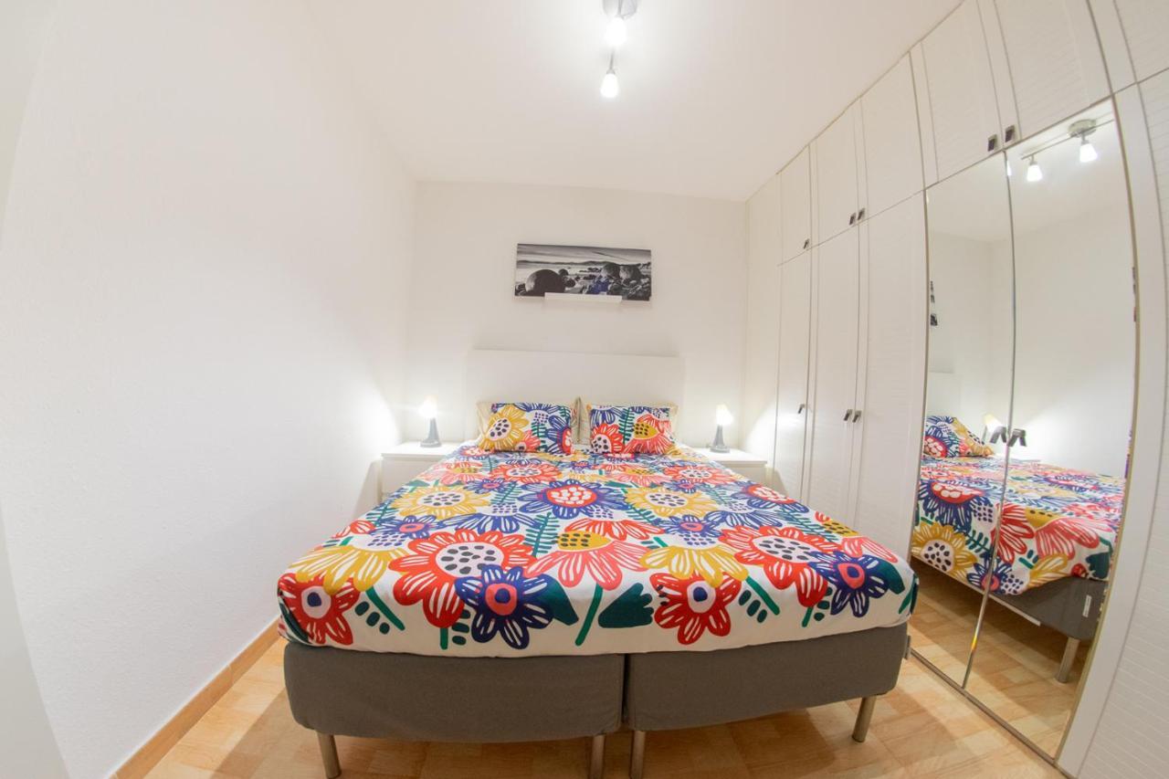 Ahllenrock Como Un Hotel, Pero Solo Para Ti Cornella de Llobregat Bagian luar foto