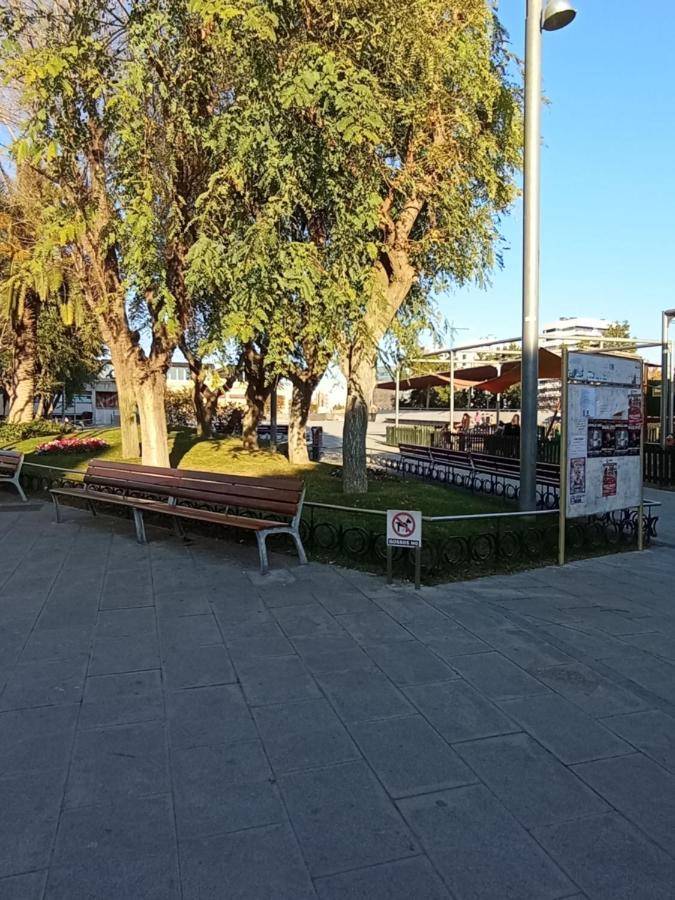 Ahllenrock Como Un Hotel, Pero Solo Para Ti Cornella de Llobregat Bagian luar foto